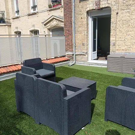 Downtown Terrace *