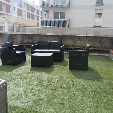 Downtown Terrace